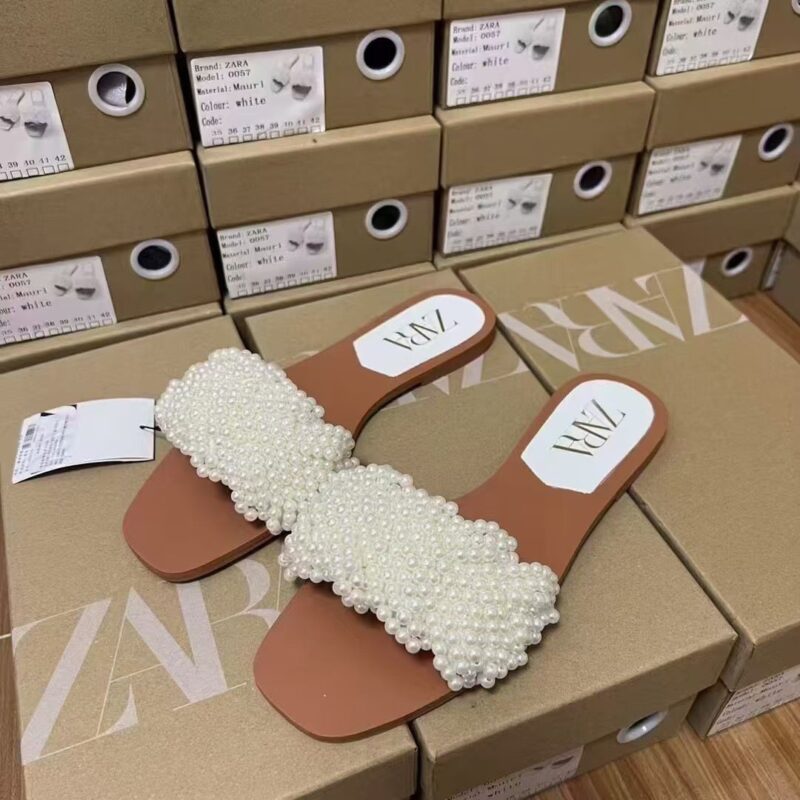 Zara Slippers (size 37,39,40,42)
